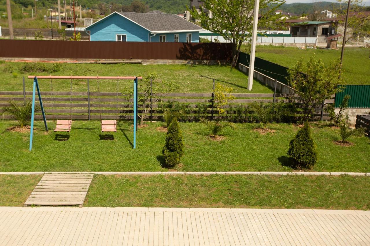 Gloriya Hotel Lidzava Exterior photo